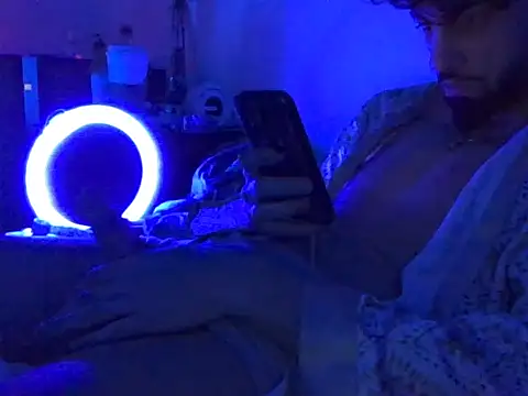 Karrrpeleeee online show from 4, 2, 2026