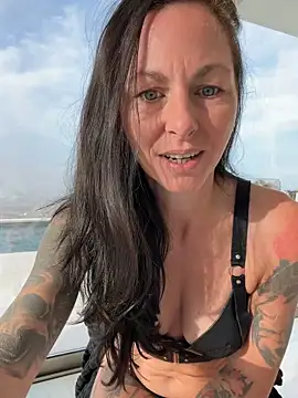 Mel-Mia online show from 16, 2, 2026