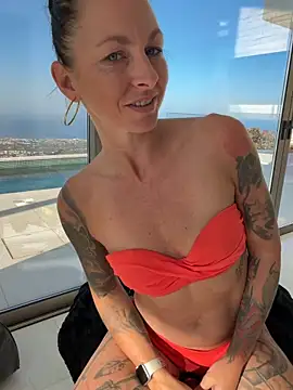 Mel-Mia online show from 12, 3, 2026