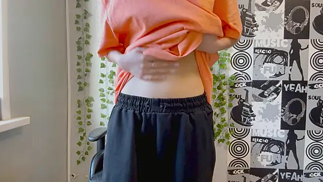 helgicuteness online show from 18, 1, 2026