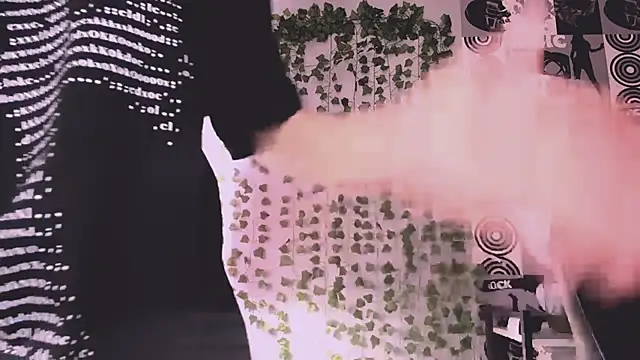 helgicuteness online show from 16, 3, 2026