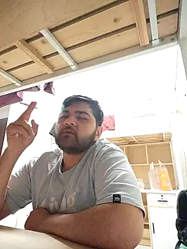 Snapshot of Koma001 chatting on 26, 11, 2025 Koma001 online show from 26, 11, 2025