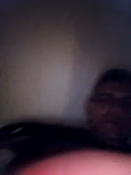 Snapshot of Ksss2400 chatting on 23, 11, 2025 Ksss2400 online show from 23, 11, 2025