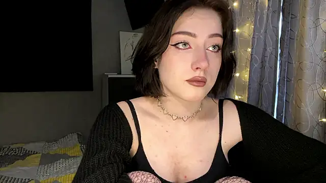 Meowluly online show from 12, 2, 2026