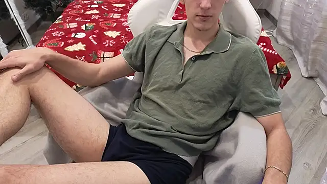 MoonlinSkinn online show from 21, 12, 2025