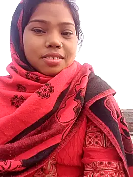 Snapshot of BHABHI_HOT_5 chatting on 25, 11, 2025 BHABHI HOT 5 online show from 25, 11, 2025