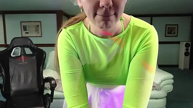 KiraRustle online show from 19, 1, 2026