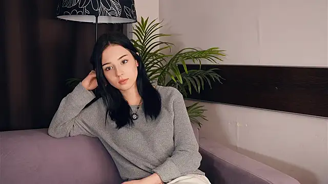 Snapshot of TommyeXang chatting on 25, 11, 2025 TommyeXang online show from 25, 11, 2025