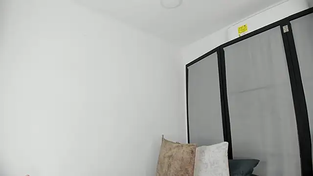 niicole steele  online show from 19, 3, 2026