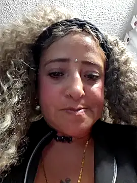 Snapshot of MelodyHockier chatting on 26, 11, 2025 MelodyHockier online show from 26, 11, 2025