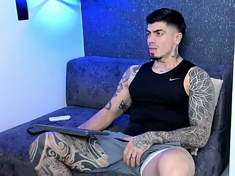 Snapshot of _mrcock__ chatting on 7, 4, 2026 mrcock online show from 7, 4, 2026