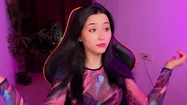 Snapshot of RedMidnight chatting on 6, 2, 2026 RedMidnight online show from 6, 2, 2026