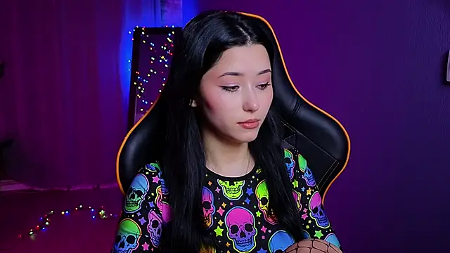 Snapshot of RedMidnight chatting on 24, 2, 2026 RedMidnight online show from 24, 2, 2026