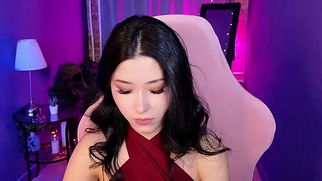 Snapshot of RedMidnight chatting on 11, 3, 2026 RedMidnight online show from 11, 3, 2026