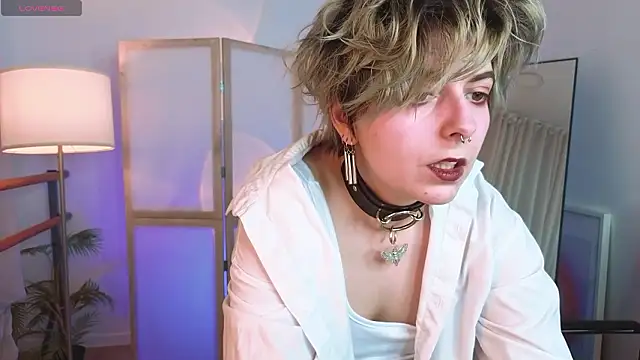 Spider Arti online show from 2, 2, 2026