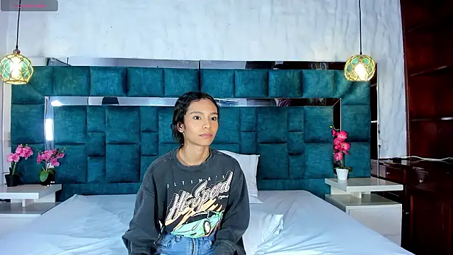  bonnyandclyde online show from 26, 2, 2026