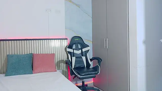 Liaa walker online show from 27, 11, 2025