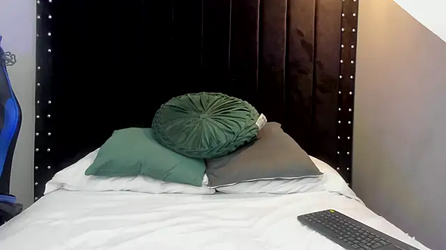 Bryan robayo5 online show from 10, 1, 2026