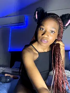 Snapshot of Lexaa_Reighn chatting on 28, 11, 2025 Lexaa Reighn online show from 28, 11, 2025