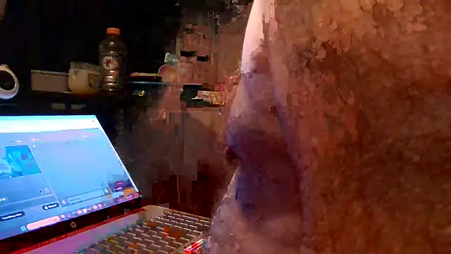 Snapshot of wildandsexy69 chatting on 26, 9, 2025 wildandsexy69 online show from 26, 9, 2025