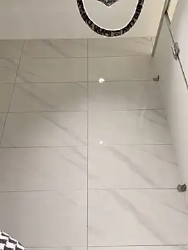 Snapshot of Seven-017 chatting on 16, 12, 2025 Seven-017 online show from 16, 12, 2025