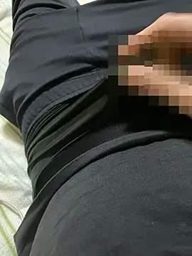 Snapshot of takashiT0903 chatting on 15, 12, 2025 takashiT0903 online show from 15, 12, 2025