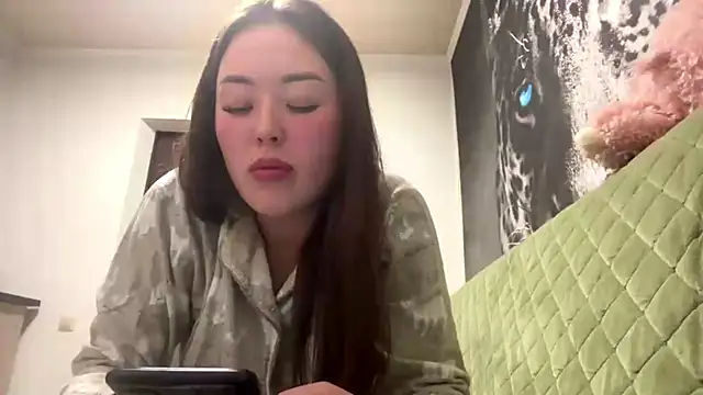 CurietHana1 online show from 20, 12, 2025