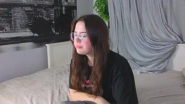 Snapshot of BettyWatkins chatting on 29, 11, 2025 BettyWatkins online show from 29, 11, 2025