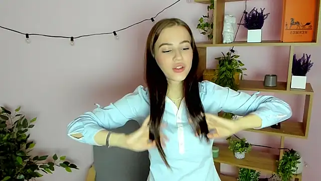 Snapshot of CassidyMuskus chatting on 27, 11, 2025 CassidyMuskus online show from 27, 11, 2025