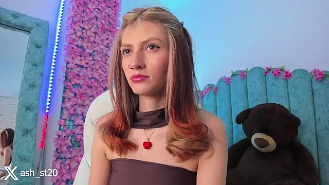 Snapshot of Ash_20_ chatting on 8, 1, 2026 Ash 20 online show from 8, 1, 2026