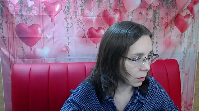 Snapshot of DaisyEdit chatting on 22, 3, 2026 DaisyEdit online show from 22, 3, 2026