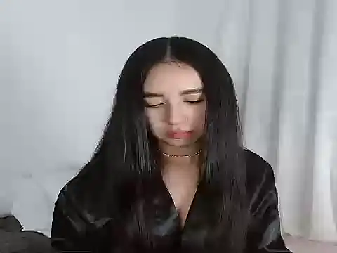 SiennaLorens online show from 17, 3, 2026