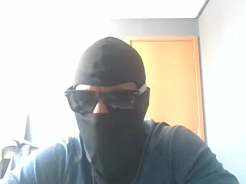 Snapshot of Sexobandido chatting on 19, 12, 2025 Sexobandido online show from 19, 12, 2025