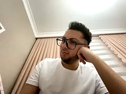 mcylzsd online show from 15, 12, 2025