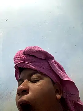 sapequinhas2 online show from 27, 11, 2025