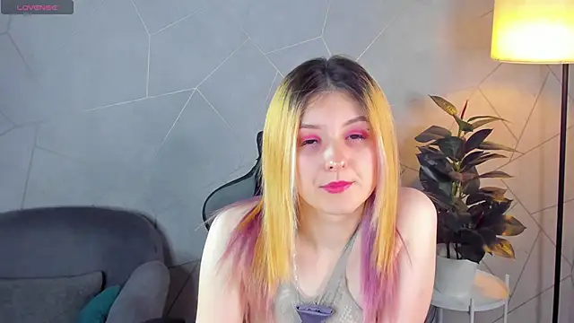 Diana Davis online show from 28, 11, 2025