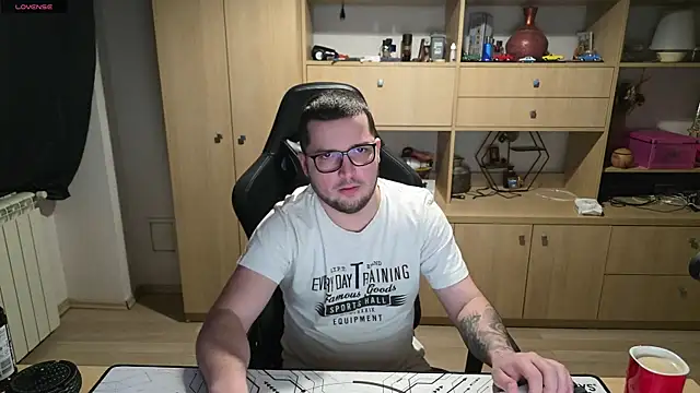 kevinnlovelly online show from 16, 3, 2026