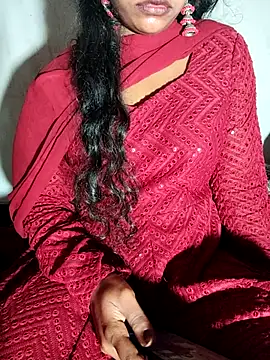 pooja199 online show from 4, 2, 2026