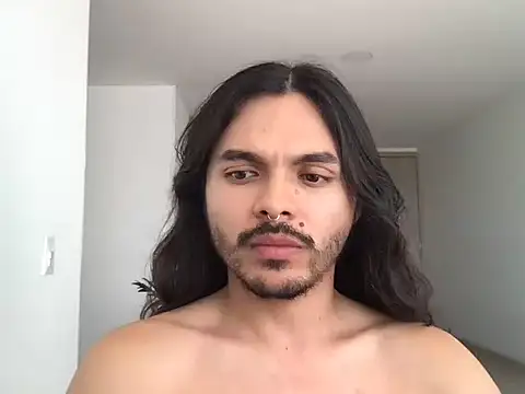 Lukathin online show from 4, 12, 2025