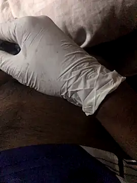 Snapshot of Playboyjon69 chatting on 27, 11, 2025 Playboyjon69 online show from 27, 11, 2025