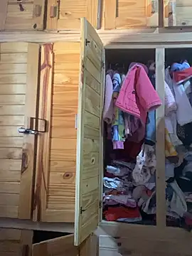 Quierolechiitaaa online show from 10, 3, 2026