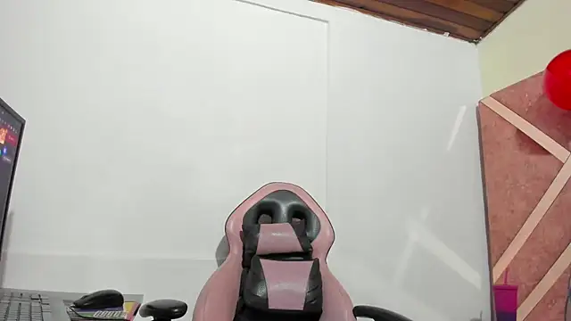 Snapshot of Valeria_gil_ chatting on 15, 2, 2026 Valeria gil online show from 15, 2, 2026