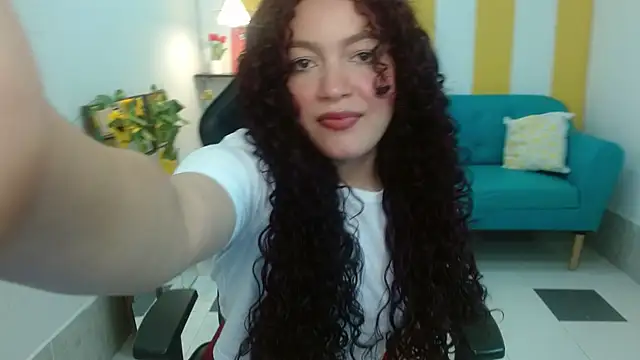 zahira1 online show from 18, 12, 2025