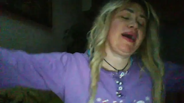 Snapshot of ClaireShannon chatting on 13, 1, 2026 ClaireShannon online show from 13, 1, 2026