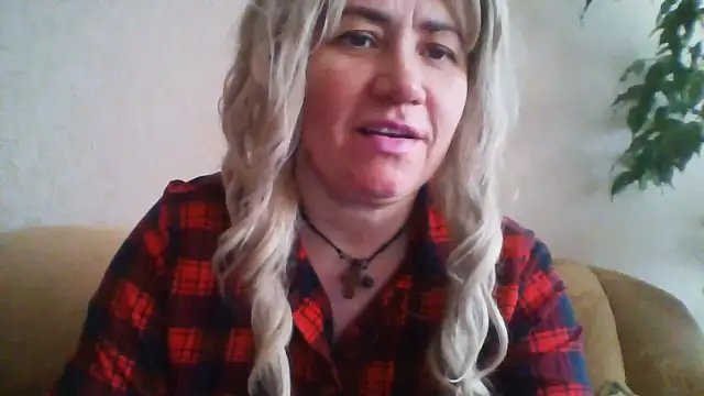 Snapshot of ClaireShannon chatting on 15, 1, 2026 ClaireShannon online show from 15, 1, 2026