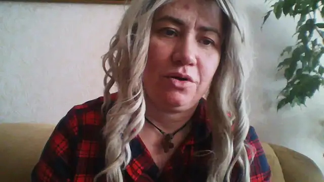 Snapshot of ClaireShannon chatting on 16, 1, 2026 ClaireShannon online show from 16, 1, 2026