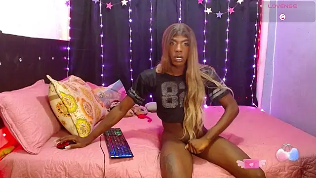 Snapshot of antonella_wolfe02 chatting on 12, 3, 2026 antonella wolfe02 online show from 12, 3, 2026