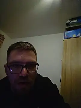 Snapshot of sexyhexy666 chatting on 17, 12, 2025 sexyhexy666 online show from 17, 12, 2025