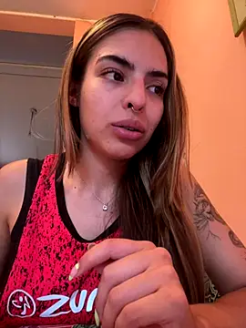 Snapshot of CammyyDomm chatting on 3, 12, 2025 CammyyDomm online show from 3, 12, 2025