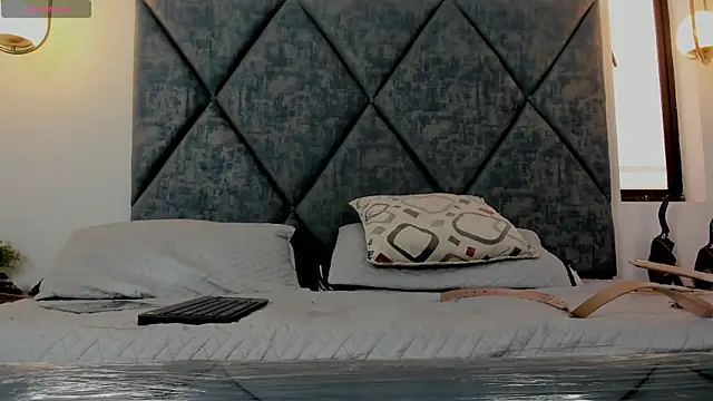 Lilith Zamara  online show from 19, 12, 2025